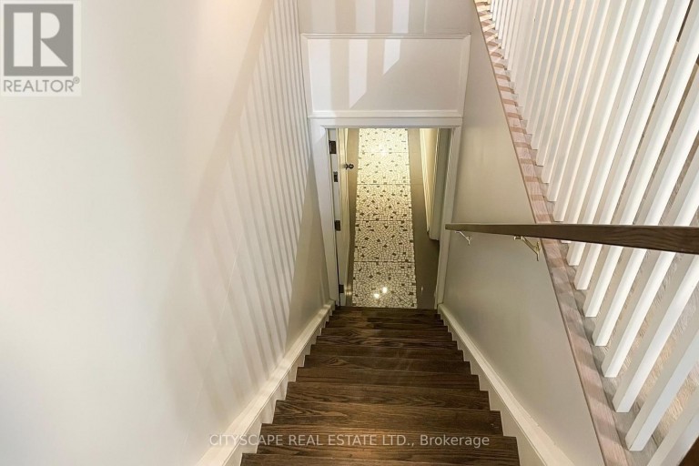 467 KEELE STREET, Toronto (Junction Area), Ontario, M6N3E1