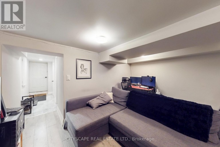467 KEELE STREET, Toronto (Junction Area), Ontario, M6N3E1