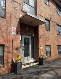 10 - 115 EIGHTH STREET Toronto (New Toronto) Ontario photo 2