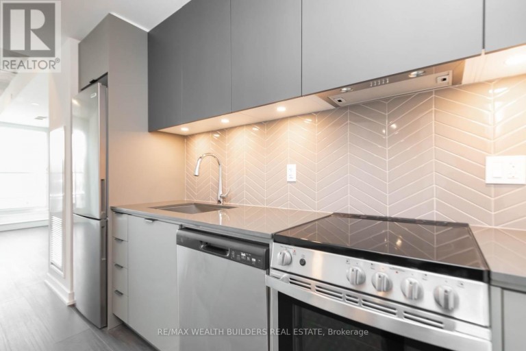 403 - 57 BROCK AVENUE, Toronto (Roncesvalles), Ontario, M3H3N2