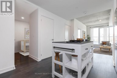 403 - 57 BROCK AVENUE Toronto (Roncesvalles) Ontario photo 13