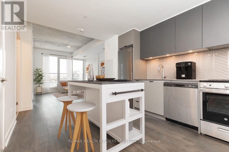 403 - 57 BROCK AVENUE, Toronto (Roncesvalles), Ontario, M3H3N2