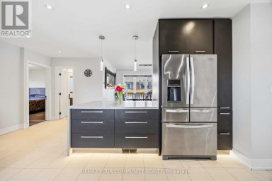 34 WALWYN AVENUE Toronto (Humberlea-Pelmo Park) Ontario photo 14