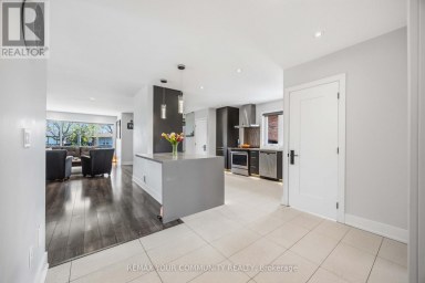 34 WALWYN AVENUE Toronto (Humberlea-Pelmo Park) Ontario photo 16