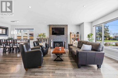 34 WALWYN AVENUE Toronto (Humberlea-Pelmo Park) Ontario photo 4