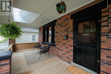 94 BRISCOE STREET E London South (South F) Ontario photo 2