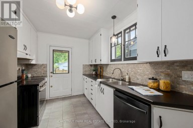 94 BRISCOE STREET E London South (South F) Ontario photo 8