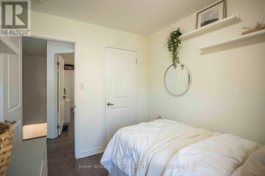 104 HOWE AVENUE Toronto (Clairlea-Birchmount) Ontario photo 24
