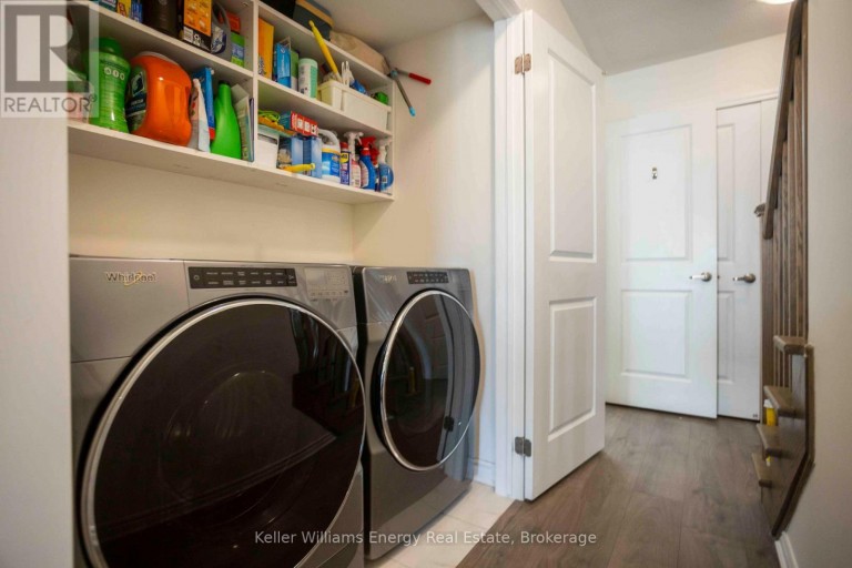 104 HOWE AVENUE, Toronto (Clairlea-Birchmount), Ontario, M1C0J4