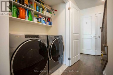 104 HOWE AVENUE Toronto (Clairlea-Birchmount) Ontario photo 28