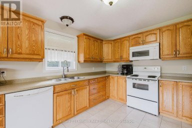2487 MARYSVILLE ROAD Tyendinaga (Tyendinaga Township) Ontario photo 17