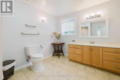 2487 MARYSVILLE ROAD Tyendinaga (Tyendinaga Township) Ontario photo 20