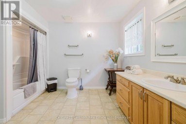 2487 MARYSVILLE ROAD Tyendinaga (Tyendinaga Township) Ontario photo 22
