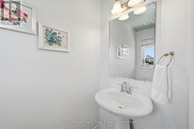 26 FALLINGBROOK CRESCENT Kawartha Lakes (Lindsay) Ontario photo 23