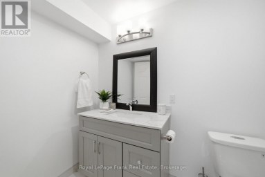26 FALLINGBROOK CRESCENT Kawartha Lakes (Lindsay) Ontario photo 25