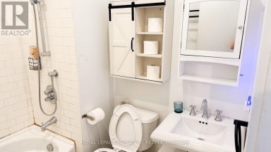 309 - 132 ADELAIDE STREET E Toronto (Church-Yonge Corridor) Ontario photo 11