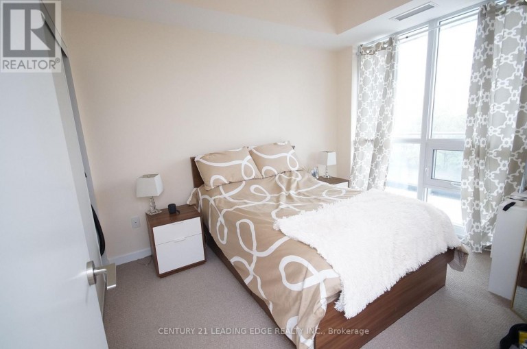 324 - 52 FOREST MANOR ROAD, Toronto (Henry Farm), Ontario, M2J0E2
