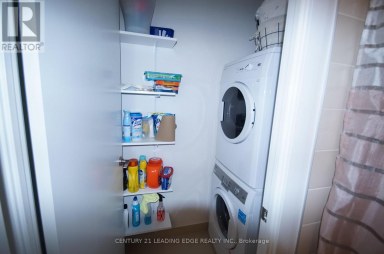 324 - 52 FOREST MANOR ROAD Toronto (Henry Farm) Ontario photo 9