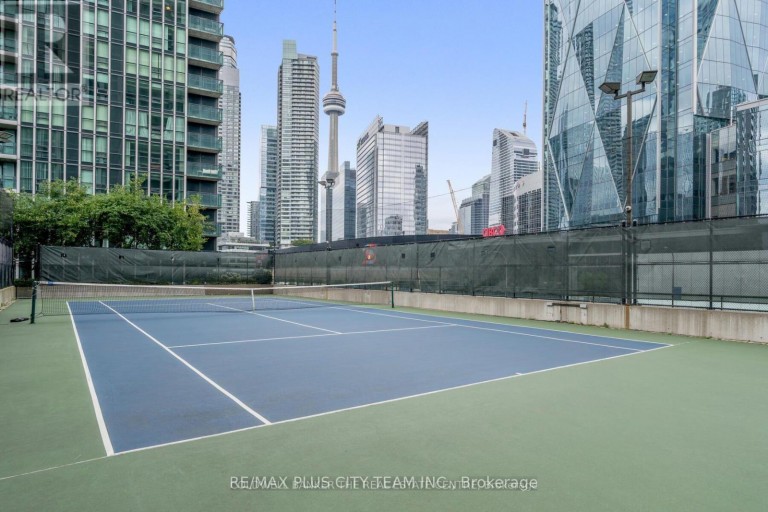 201 - 18 HARBOUR STREET, Toronto (Waterfront Communities), Ontario, M5J2Z6