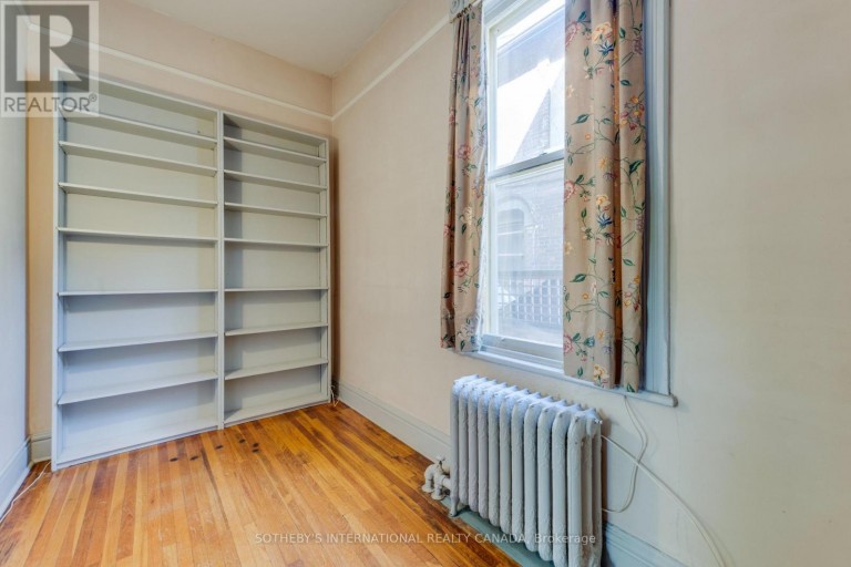 21 ROSE AVENUE, Toronto (Cabbagetown-South St. James Town), Ontario, M4X1N7