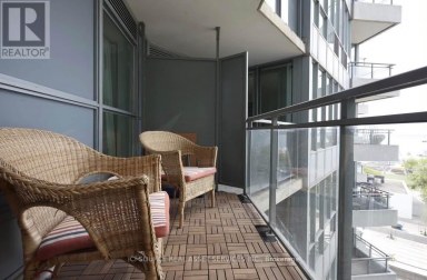 812 - 228 QUEENS QUAY W Toronto (Waterfront Communities) Ontario photo 12