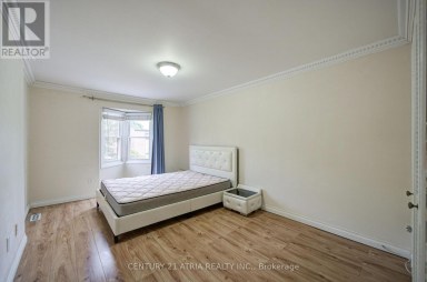 1 GRASS MEADOWAY Toronto (Hillcrest Village) Ontario photo 15