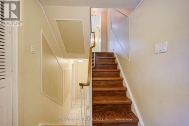 1 GRASS MEADOWAY Toronto (Hillcrest Village) Ontario photo 2