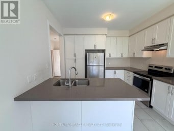 166 CROMBIE STREET Clarington (Bowmanville) Ontario photo 17