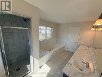 166 CROMBIE STREET Clarington (Bowmanville) Ontario photo 26