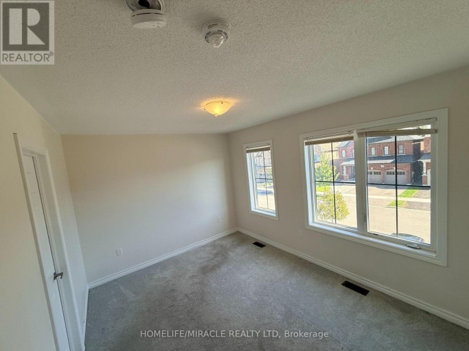 166 CROMBIE STREET, Clarington (Bowmanville), Ontario, L1C4A6