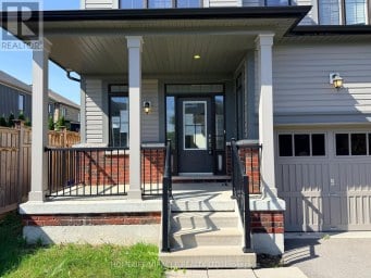 166 CROMBIE STREET Clarington (Bowmanville) Ontario photo 3