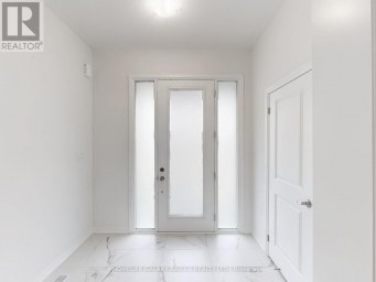 1127 ZIRCON MANOR Pickering Ontario photo 18