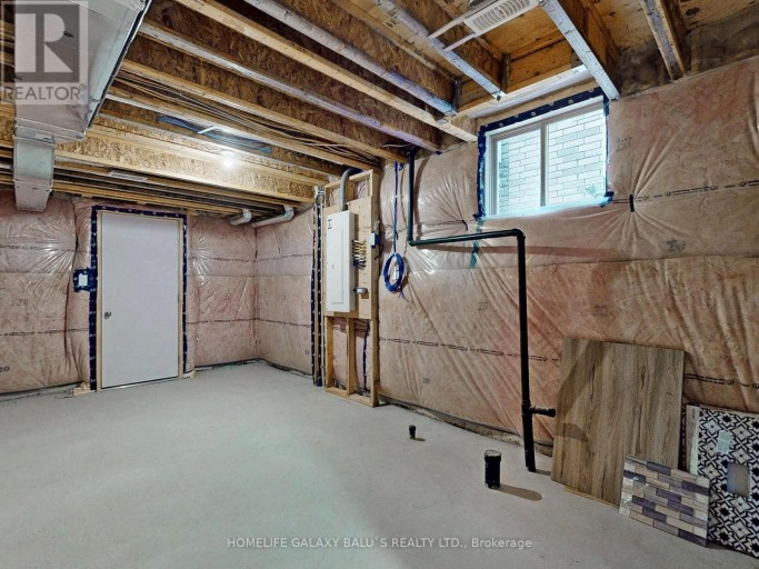 1127 ZIRCON MANOR, Pickering, Ontario, L1X0P7