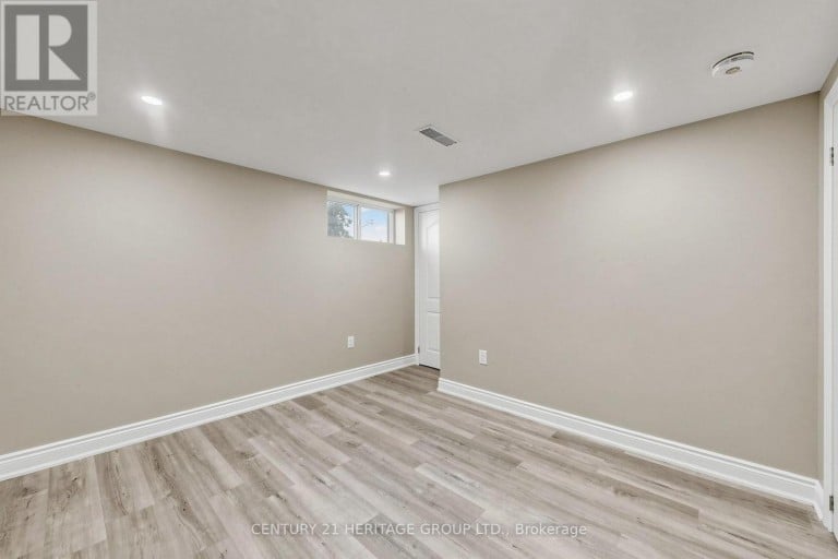 48 KECALA ROAD, Toronto (Dorset Park), Ontario, M1P1K6