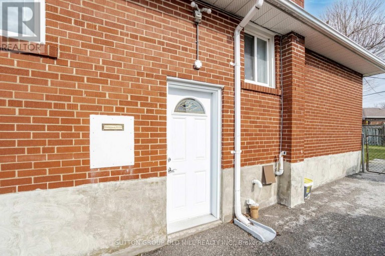 LOWER - 5 APPLEFIELD DRIVE, Toronto (Bendale), Ontario, M1P3X8