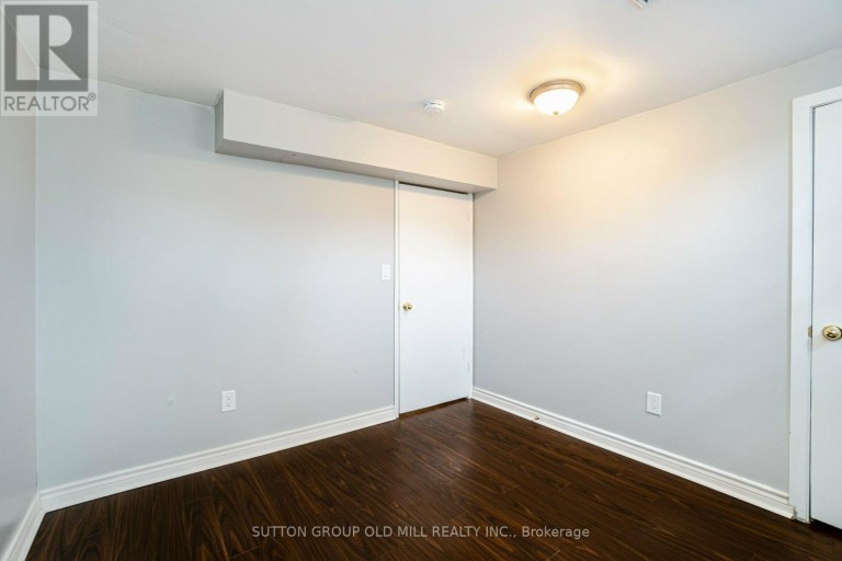 LOWER - 5 APPLEFIELD DRIVE, Toronto (Bendale), Ontario, M1P3X8