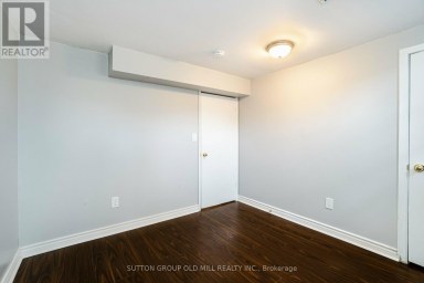 LOWER - 5 APPLEFIELD DRIVE Toronto (Bendale) Ontario photo 22