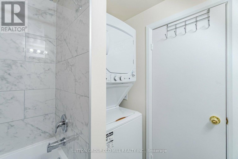 LOWER - 5 APPLEFIELD DRIVE, Toronto (Bendale), Ontario, M1P3X8