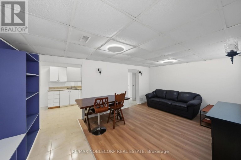 166 COLLINGS AVENUE, Bradford West Gwillimbury (Bradford), Ontario, L3Z1W1