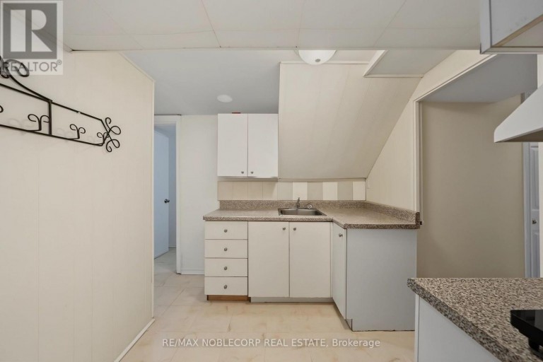 166 COLLINGS AVENUE, Bradford West Gwillimbury (Bradford), Ontario, L3Z1W1