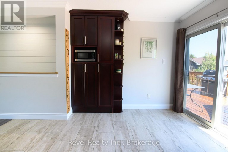 37 MARILYN AVENUE N, Wasaga Beach, Ontario, L9Z2Y5