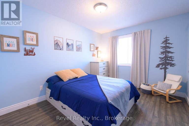 37 MARILYN AVENUE N, Wasaga Beach, Ontario, L9Z2Y5