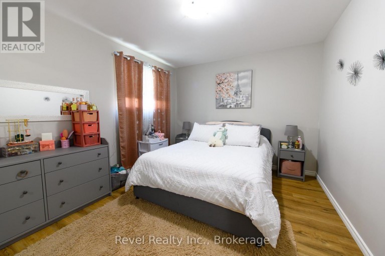 37 MARILYN AVENUE N, Wasaga Beach, Ontario, L9Z2Y5