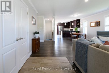 37 MARILYN AVENUE N Wasaga Beach Ontario photo 8