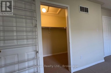 1220 KNIGHT TRAIL Milton (DE Dempsey) Ontario photo 40