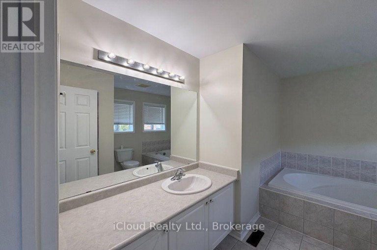 1220 KNIGHT TRAIL, Milton (DE Dempsey), Ontario, L9T5R9