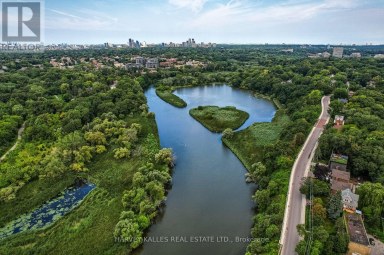 521 - 20 SOUTHPORT STREET Toronto (High Park-Swansea) Ontario photo 29