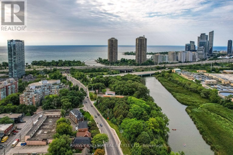 521 - 20 SOUTHPORT STREET, Toronto (High Park-Swansea), Ontario, M6S4Y8