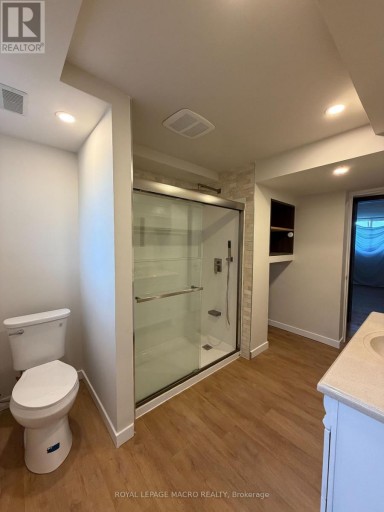 1202 BARTON STREET, Hamilton (Fruitland), Ontario, L8E5G9