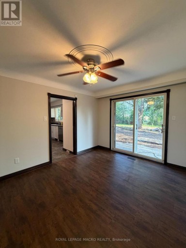 1202 BARTON STREET, Hamilton (Fruitland), Ontario, L8E5G9